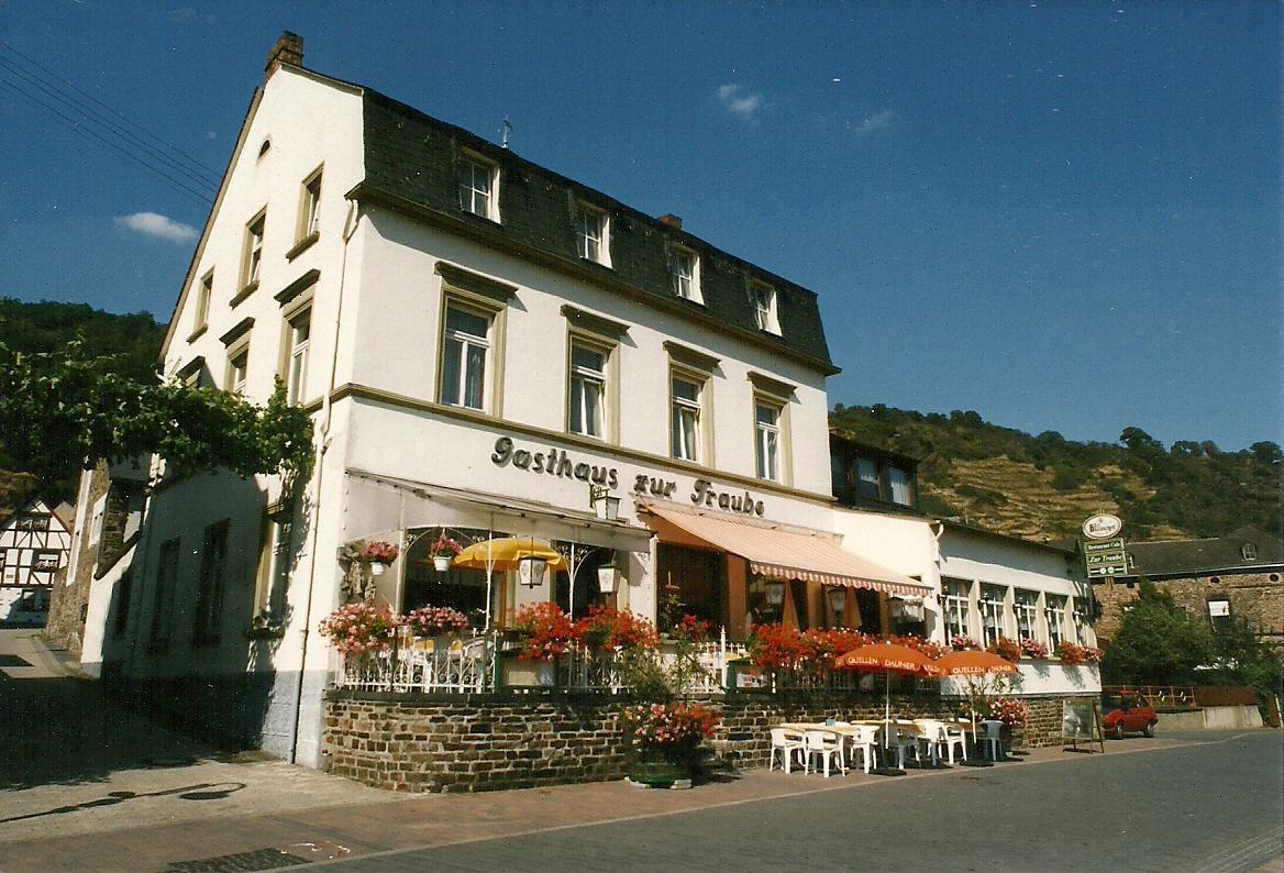 Gasthaus Zur Traube Hatzenport Eksteriør billede